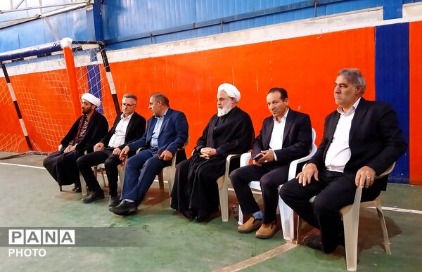 نمایش همبستگی دختران ورزشکار جعفرآباد در جشن بزرگ غدیر