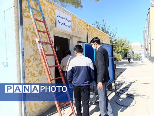 بازدید کارشناس تربیت بدنی شهرستان خلیل آباد از دبیرستان رئیس زاده 