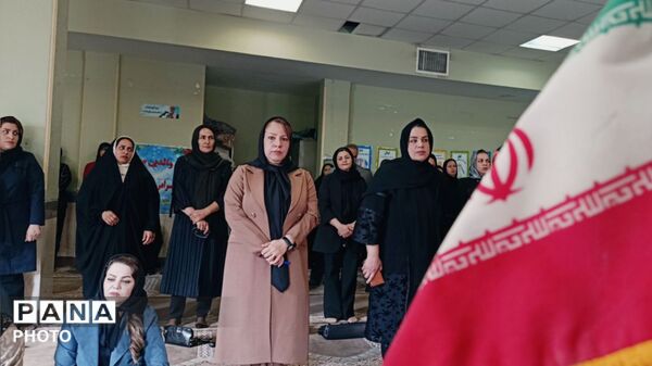 خانواده‌ ها برای حضور مؤثرتر در مدرسه پای صندوق انتخاب رفتند