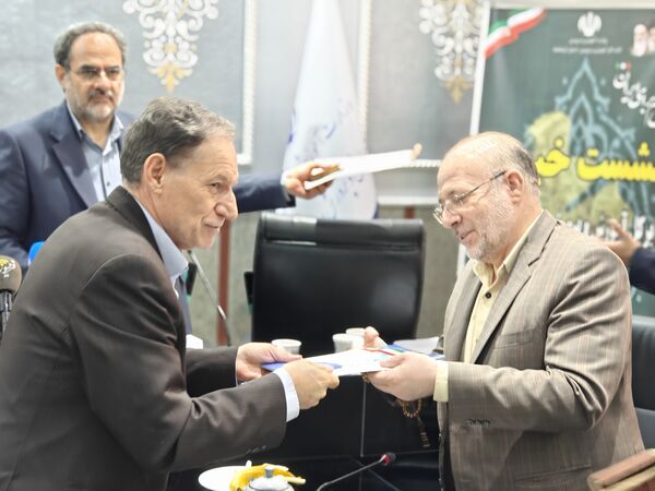 نشست خبری مدیرکل آموزش و پرورش استان کرمانشاه با اصحاب رسانه 