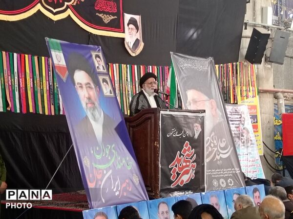 حضور پرشور مردم انقلابی شهرستان نیشابور در نماز جمعه روز جهانی قدس 