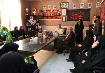 تقدیر دانش‌آموزان ناحیه 5 اصفهان از پرسنل کلانتری ۲۰ ملکشهر و کلانتری ۲۵ رهنان