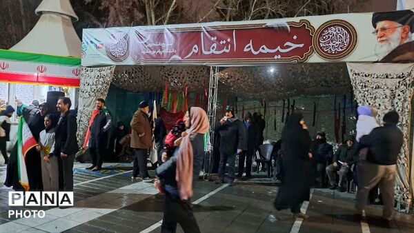 اجتماع فرهنگیان و دانش‌آموزان ناحیه ۶ مشهد