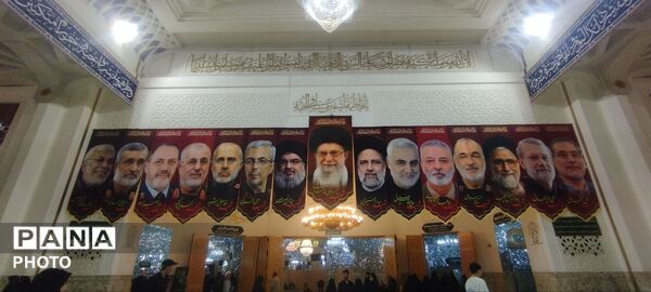 آرام گرفتن پیکر شهید سپهبد عبدالرحیم موسوی در حریم امن فاطمی