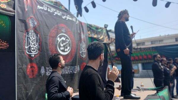 مراسم سوگواری امام حسین(ع) توسط کارکنان صنعت نفت محمودآباد