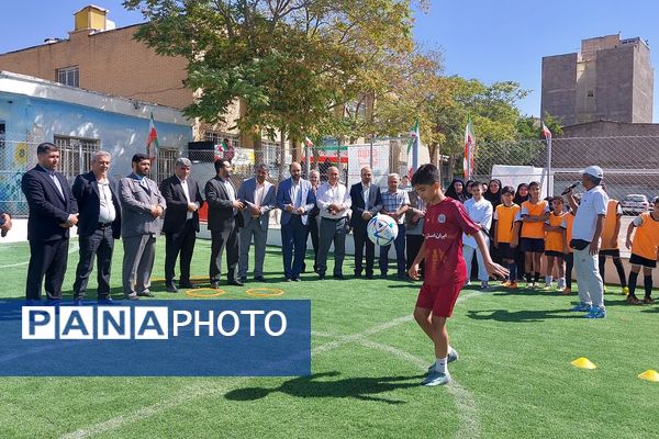 افتتاح زمین چمن مدرسه امام رضا(ع) پردیس