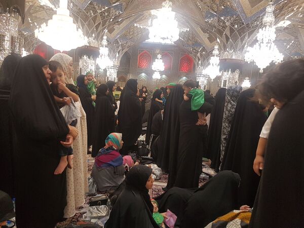 برگزاری بزرگترین اجتماع شیرخوارگان حسینی در حرم مطهر رضوی