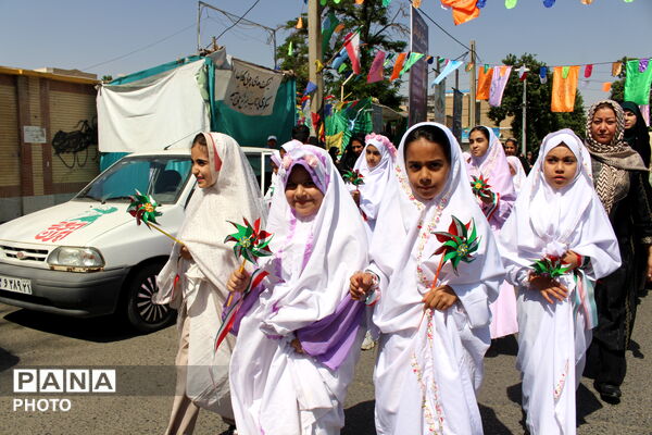  آغاز جشن بندگی دانش‌آموزان  شهرستان نظرآباد 