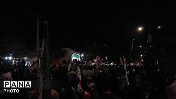 دومین اربعین حضور مردم غیور نیشابور همزمان با دومین سالگرد شهادت شهدای خدمت