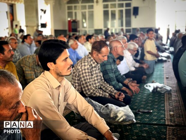 نماز عبادی سیاسی جمعه در کاشمر 