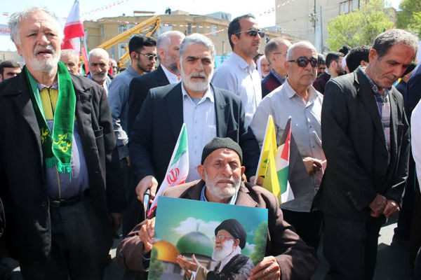 اعلام همبستگی مردم قم با فلسطین در راهپیمایی روز جهانی قدس