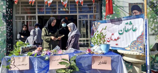 تقدیر از برترین‌های پرورشی و آموزشی در مدرسه سنجی ارچنگ
