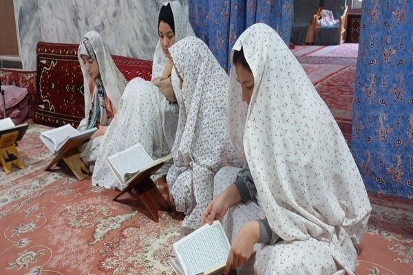 اعتکاف سه روز در بهشت در مسجد جامع شهر بار نیشابور 