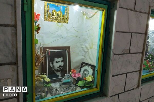 آرامگاه شهید محمد پاکپور در روستای دهسد