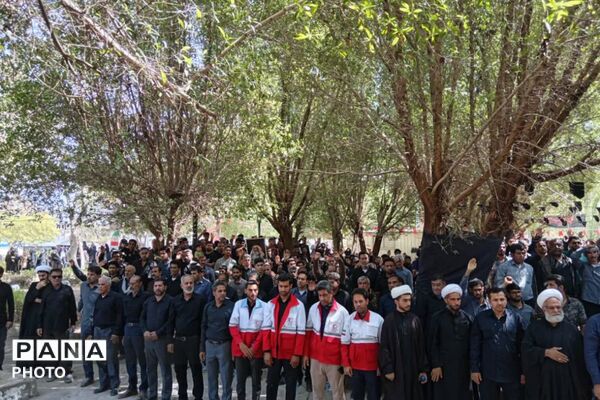 دلدادگان حسینی در سوگ علمدار کربلا گریستند