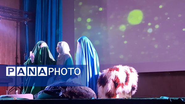 اجرای تئاتر سپیده در کانون فرهنگی و تربیتی رشد کرج