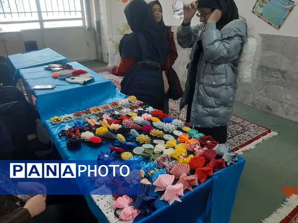 برپایی بازارچه مشاغل خانگی در کانون امید انقلاب