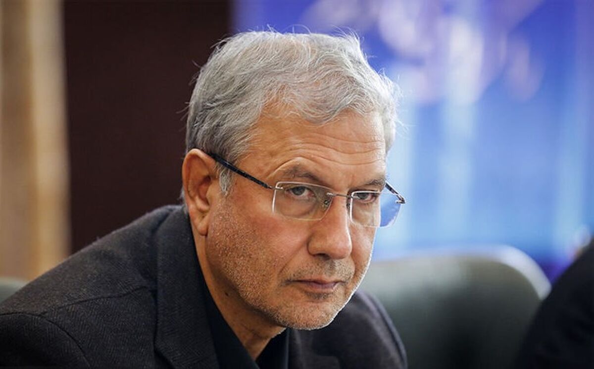 شکاف میانِ «خیابان» و «تریبون‌های انحصارطلب»