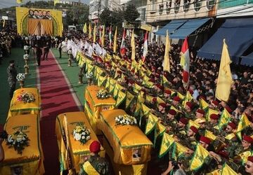 تشییع باشکوه پنج شهید جنایات رژیم صهیونیستی در جنوب لبنان