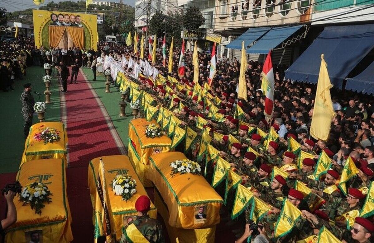 تشییع باشکوه پنج شهید جنایات رژیم صهیونیستی در جنوب لبنان