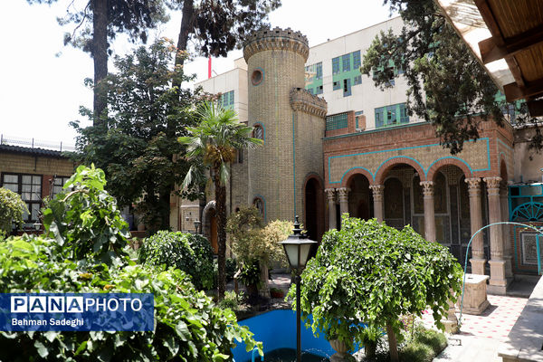 خانه موزه مقدم