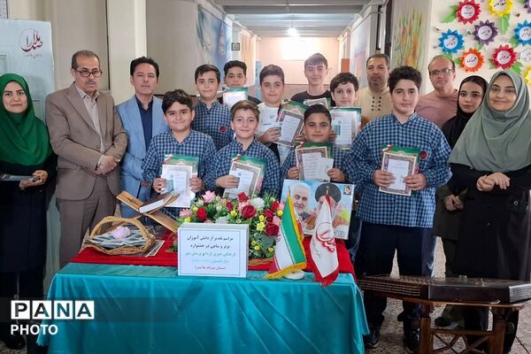 طنین نوای قرآن و هنر در دبستان ملاصدرا ،تجلیل از سفیران نماز تا برترین‌های پرسش مهر