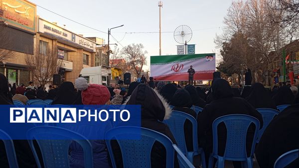 مهمانی کیلومتری اعیاد شعبانیه در خیابان امام خمینی نیشابور 