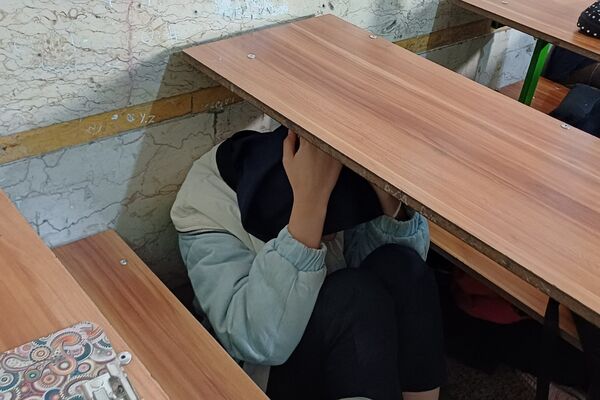 دانش‌آموزان دبیرستان زینبیه۲ شهریار آماده مقابله با زلزله