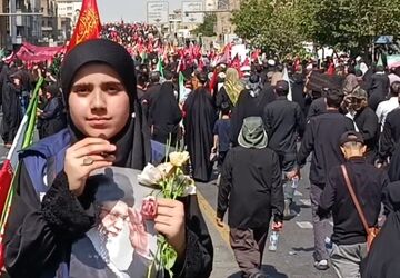 طوفان غم بر پهنه آسمان تهران فرود آمد