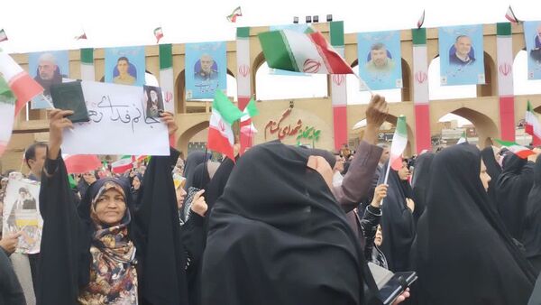 سازمان دانش‌آموزی و پانا استان یزد همه پای کار در ۲۲ بهمن
