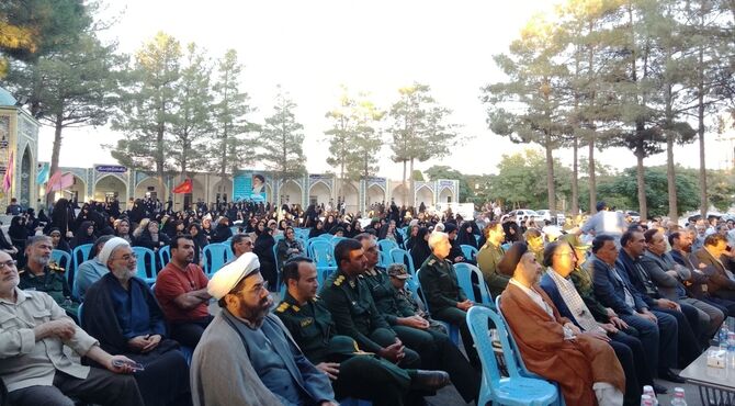 مراسم گرامیداشت هفته دفاع مقدس در گزار شهدای شهرستان نیشابور 