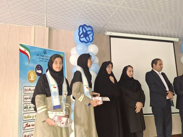 همایش تقدیر از مراقبین سلامت مدارس ملارد 
