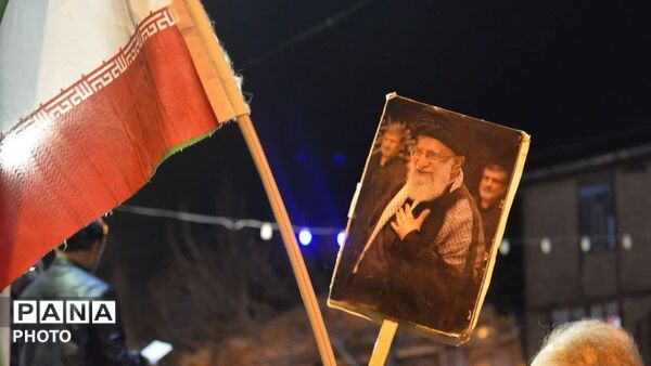 حضور در راهپیمایی جهاد خیابانی همراه با عشق و اراده 