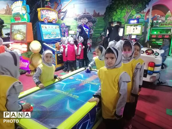 اردو تفریحی دانش آموزان مدرسه ناهید نخودی 