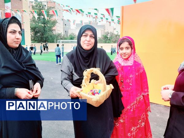 افتتاح مدرسه  ۱۲ کلاسه فروغی بسطامی در بوشهر