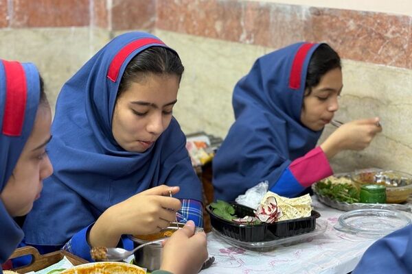از کلاس تا سفره؛ جشنواره غذای مدارس شهرستان ملارد 