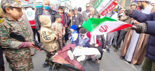 حضور پرشور مردم انقلابی شهرستان گلپایگان در جشن پیروزی چهل و ششمین سالگرد انقلاب اسلامی ایران