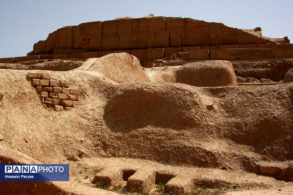 زیگورات چغازنبیل