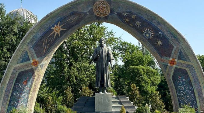 رودکی پدر شعر فارسی ایران