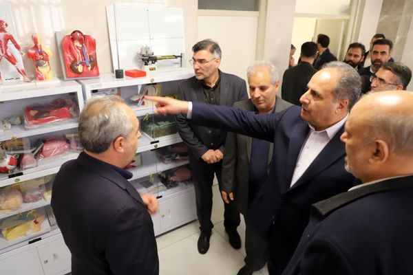 افتتاح اولین مدرسه سازگار با محیط زیست در تبریز