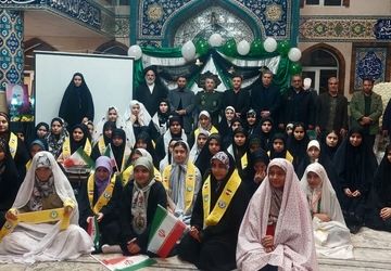 آیین اعتکاف دانش آموزان دختر سلماس