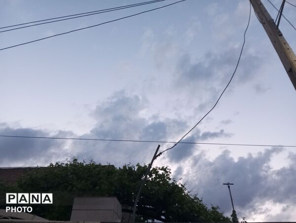 بارش رحمت الهی همراه با تگرگ در شهرستان نیشابور 