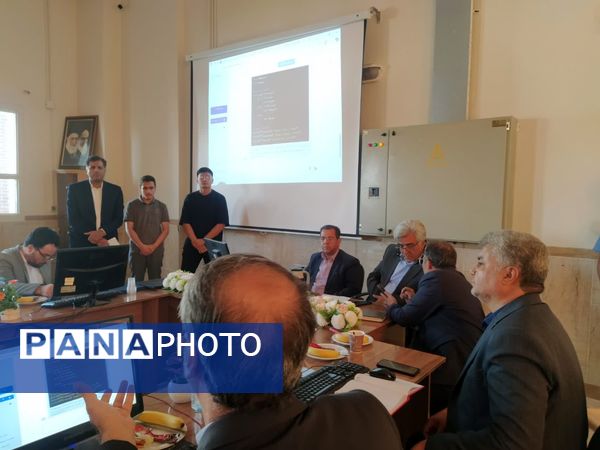  ششمین جلسه پروژه مهر ناحیه ۶ در هنرستان دارالفنون