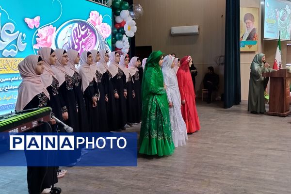 تقدیر از برگزیدگان کشوری و استانی مسابقات فرهنگی و قرآنی ناحیه 3 شیراز