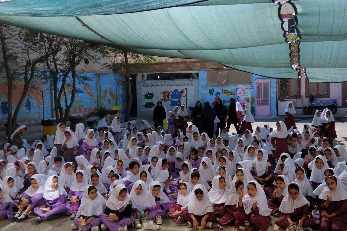شناخت دانش‌آموزان با کار نیروی انتظامی 