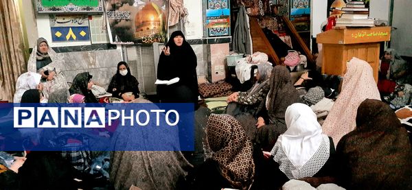 مراسم اعتکاف مادر دختری در مسجد صاحب الزمان آشخانه