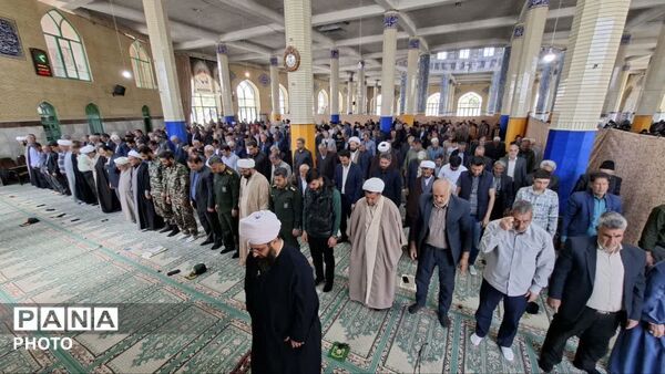 برگزاری باشکوه نماز جمعه فامنین با حضور مردم ولایتمدار 