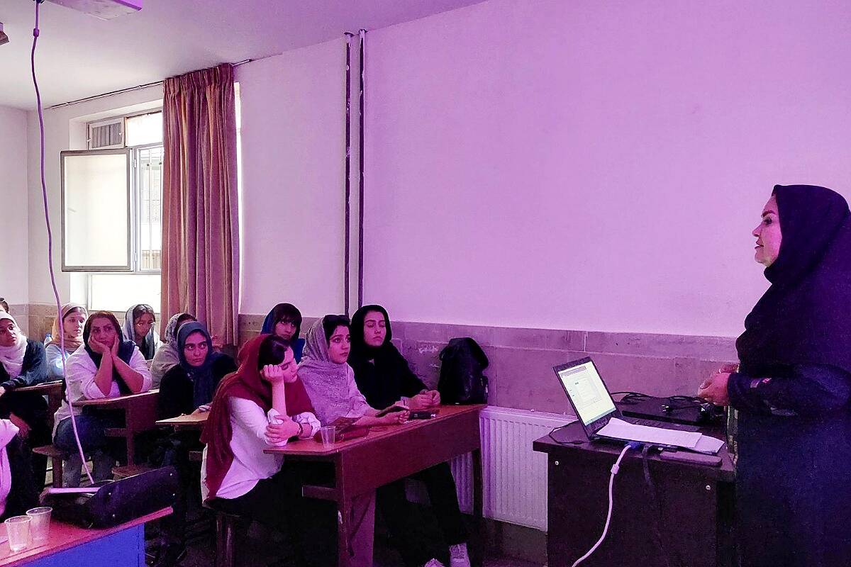 برگزاری همایش انتخاب رشته کنکور سراسری در مدرسه شهید راستی پردیس 