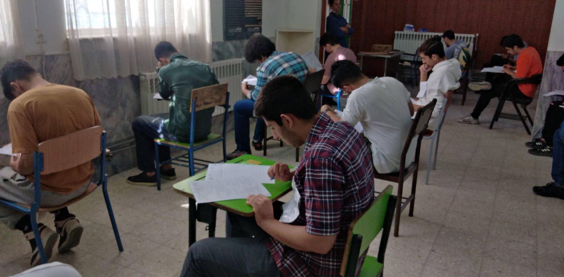 امتحانات نهایی چالشی برای دانش آموز و معلم