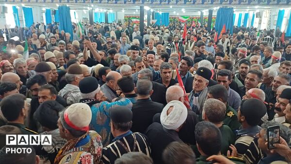 لرستان در سوگِ رهبر شهیدان سیاه پوشید؛ میثاقِ عشایر در حسینیه‌ ثارالله